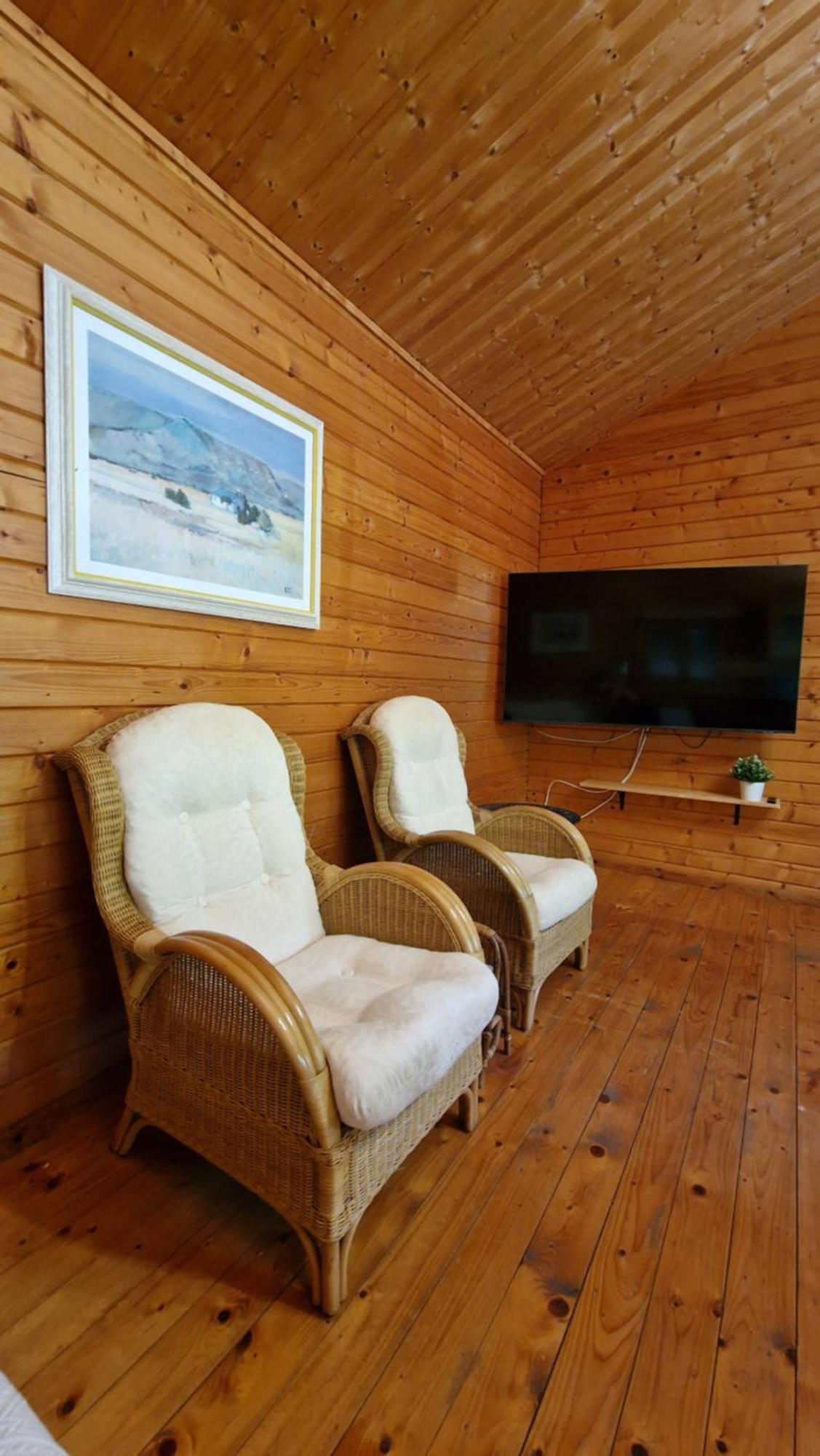 Chalet Villa Mosquito Сілвеш Екстер'єр фото
